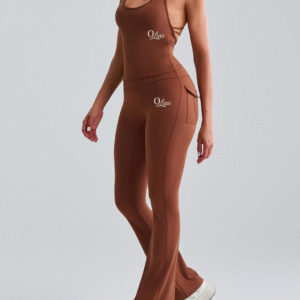 The Aura Luxe Set in Mocha